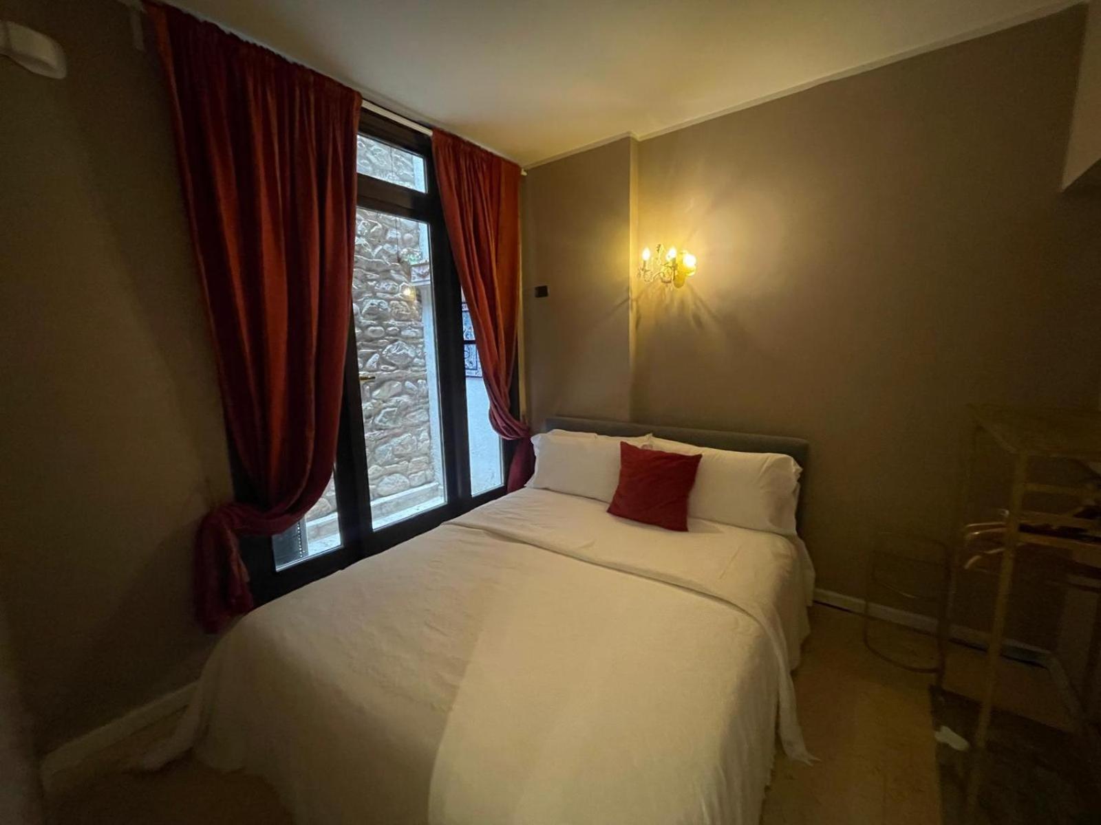 Prestige Suite Sirmione Exterior photo